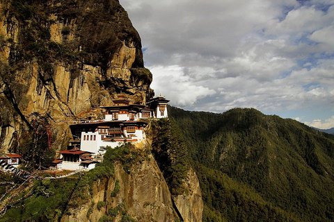 a-human-maid-monastery-in-bhutan