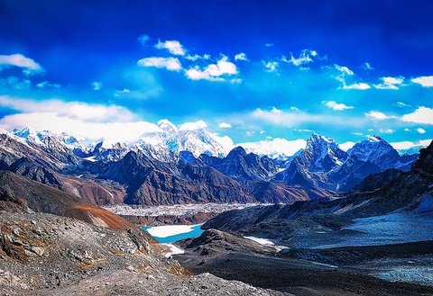Trekking to Everest Base Camp 2023: Top 10 tips to prepare?