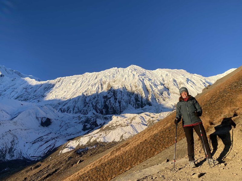 happy-female-trekker-on-annapurna-circuit-trek