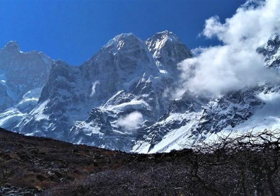 Walangchung Gola Trek